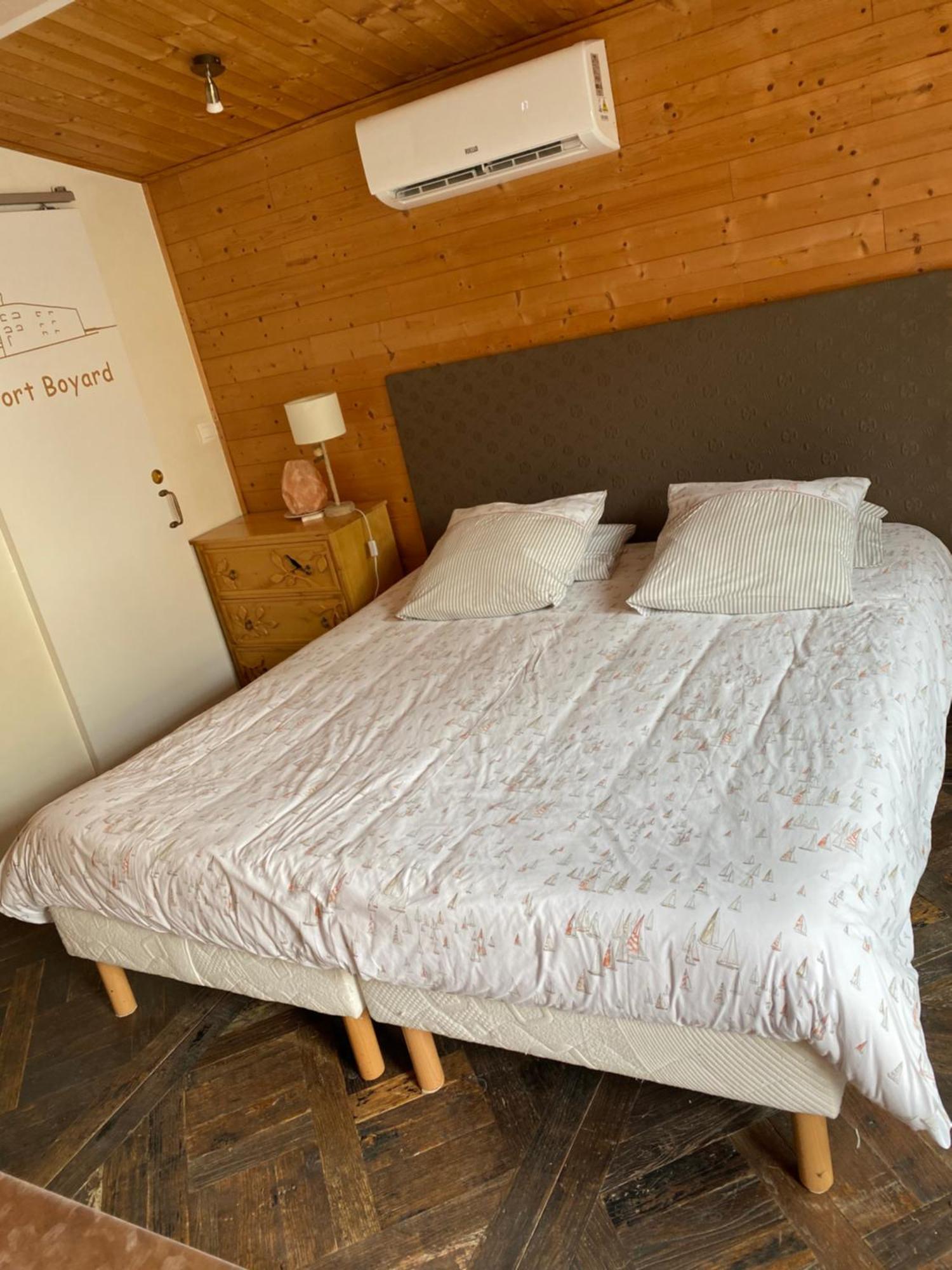 La Maison Du Canal De Rompsay - 5 Min De La Rochelle Bed & Breakfast Périgny Eksteriør bilde